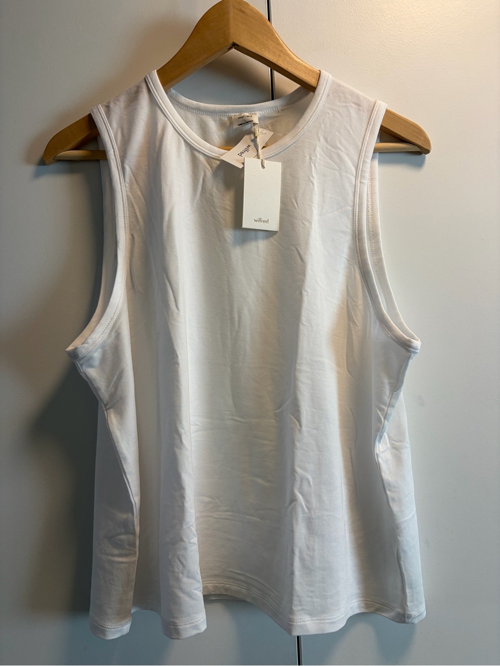Aritzia Wilfred White Beach Sleeveless Crewneck Tank Top